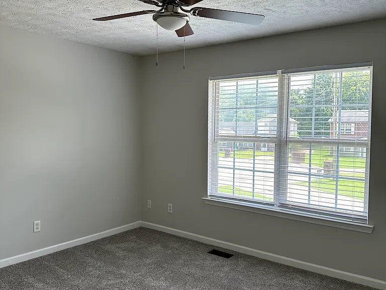 1515 Center Pointe Dr — Photo 9