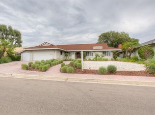 1045 La Reina Dr, San Marcos, CA 92078