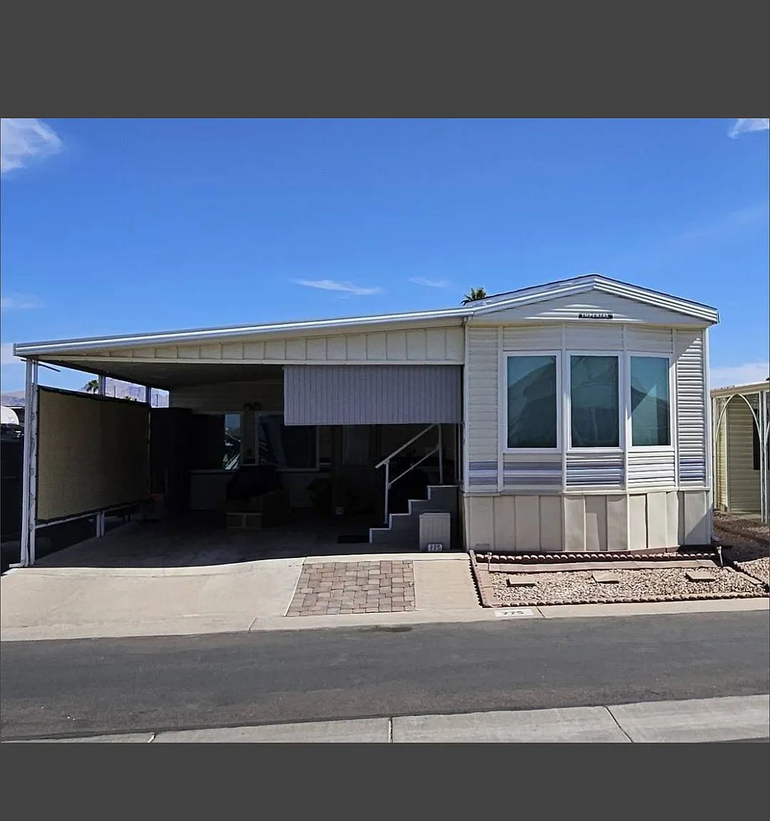 702 S Meridian Rd — Photo 2