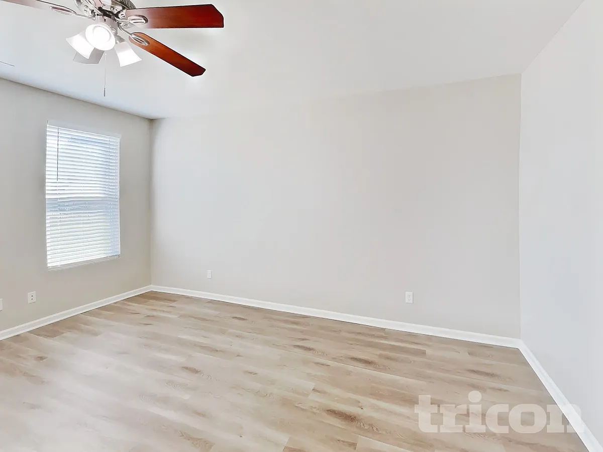 Building Photo - 2541 Miranda Dr