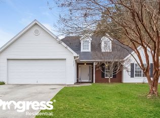 2425 Huntington Dr, Loganville, GA 30052