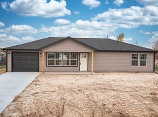 719 N Lincoln St, Bennington, KS 67422