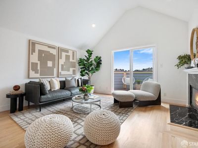4322 17th St #B, San Francisco, CA, 94114