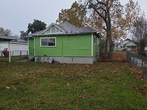 5th image of 903 E Jefferson St