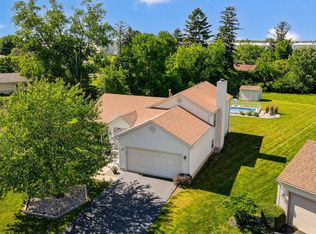 4716 Trabue Woods Ct, Columbus, OH 43228