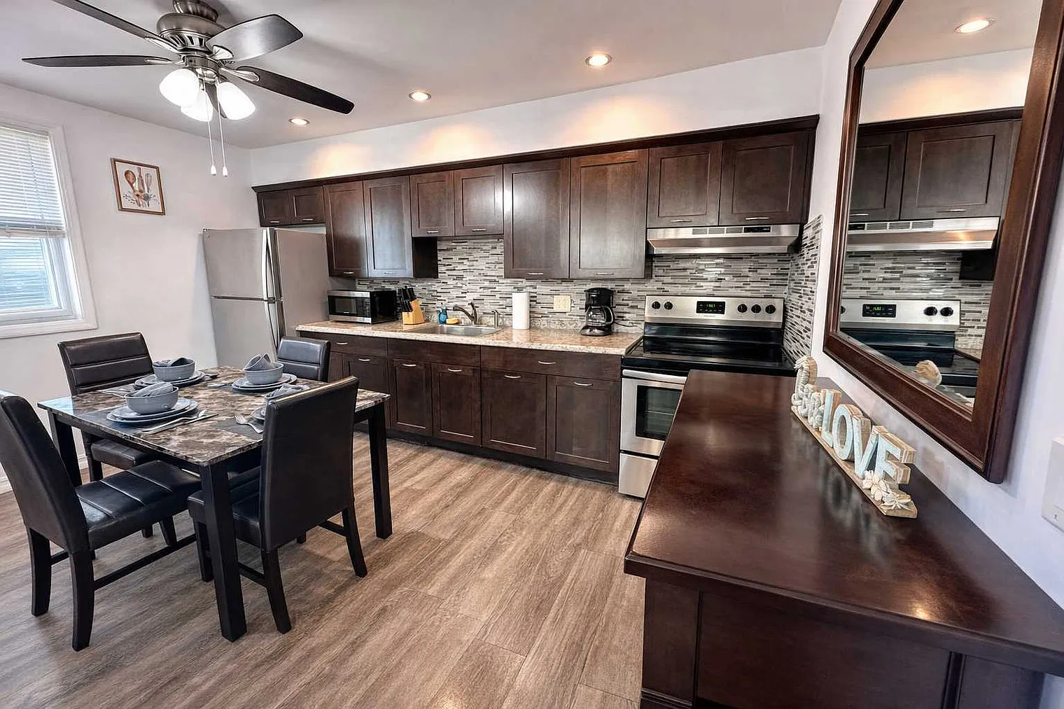 1 bed, 1.0 bath, 667 sqft, $2,939 — Photo 4