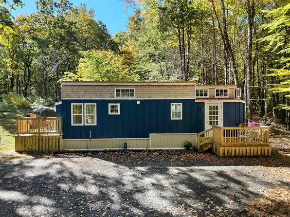 10 Josiah Norton Road, York, ME 03902