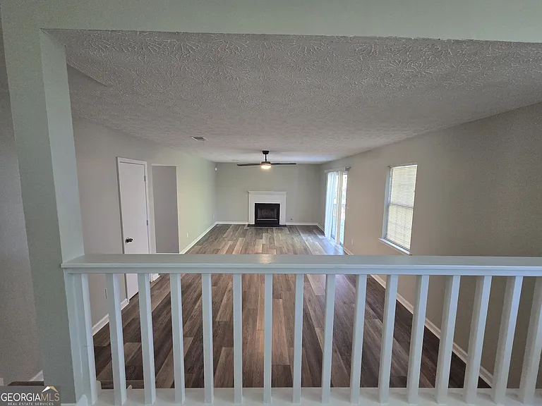 938 Iron Gate Blvd — Photo 4