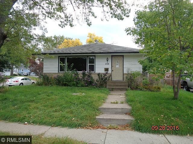 1st image of 838 Iroquois Ave