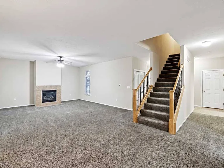 Stone Ridge Estates Apartments & Duplexes — Photo 163