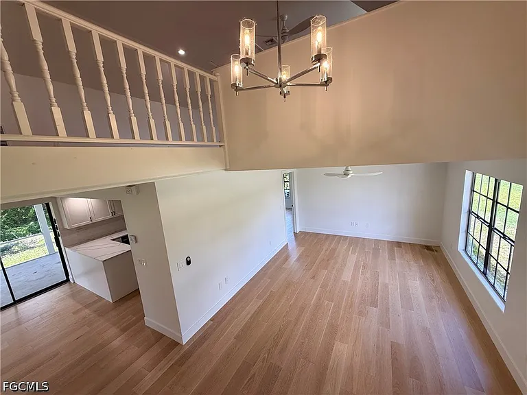 18422 Huckleberry Rd — Photo 14