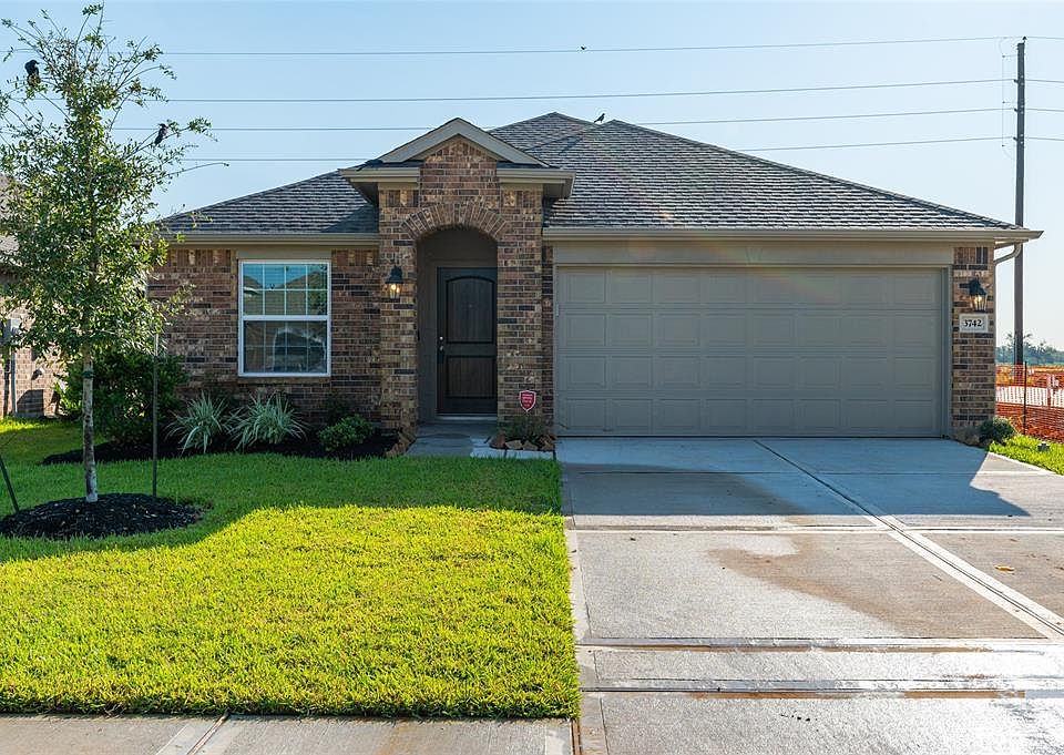 1st image of 3742 Butterfly Breeze Ln