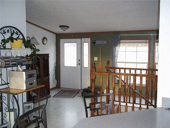 3rd image of 12515 N Old 27 Road
