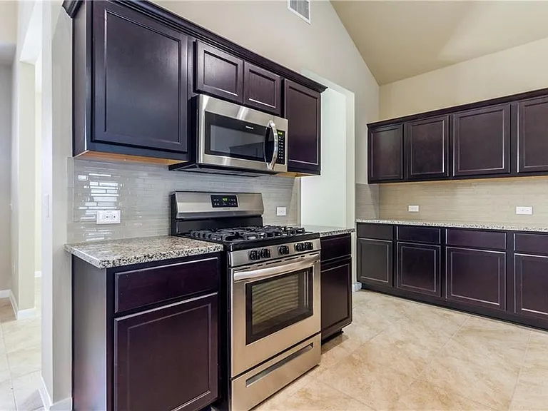 6521 Ranchito Dr — Photo 15