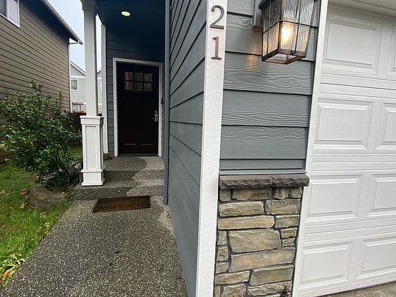 2nd image of 9121 2nd Pl SE