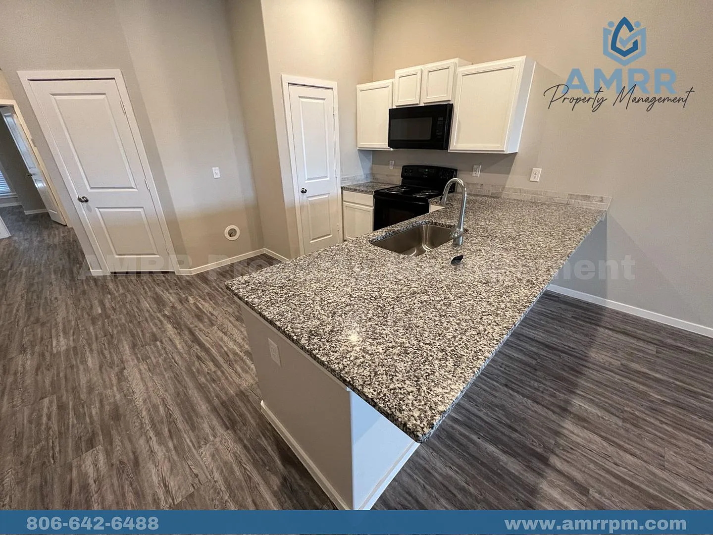 Cypress - 2125 N Texas Avenue — Photo 3