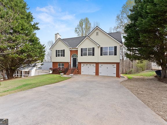 4th image of 7219 Plum Creek Dr
