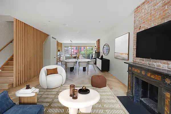 Sold by Corcoran | media 2