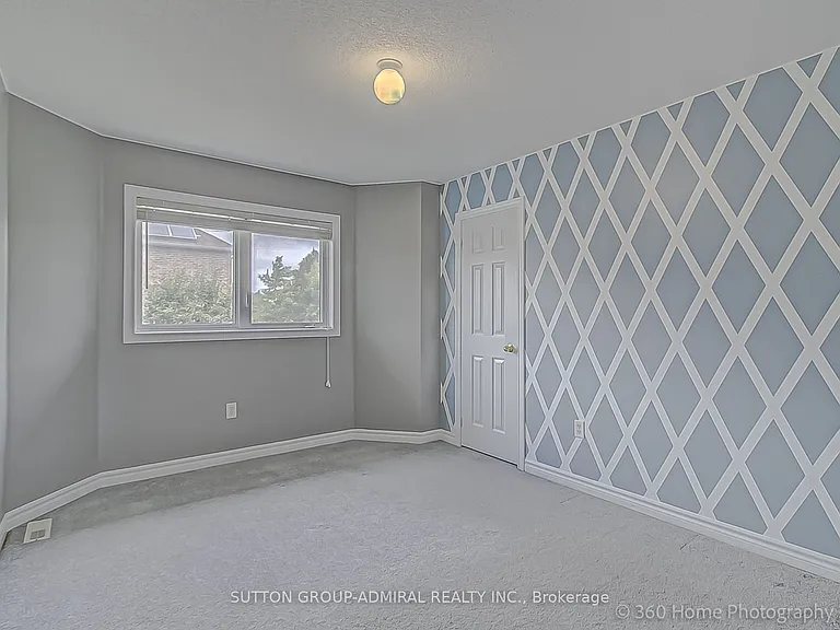 1294 Corm St — Photo 23
