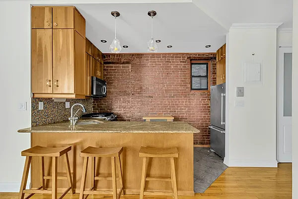 Rented by Corcoran | media 5