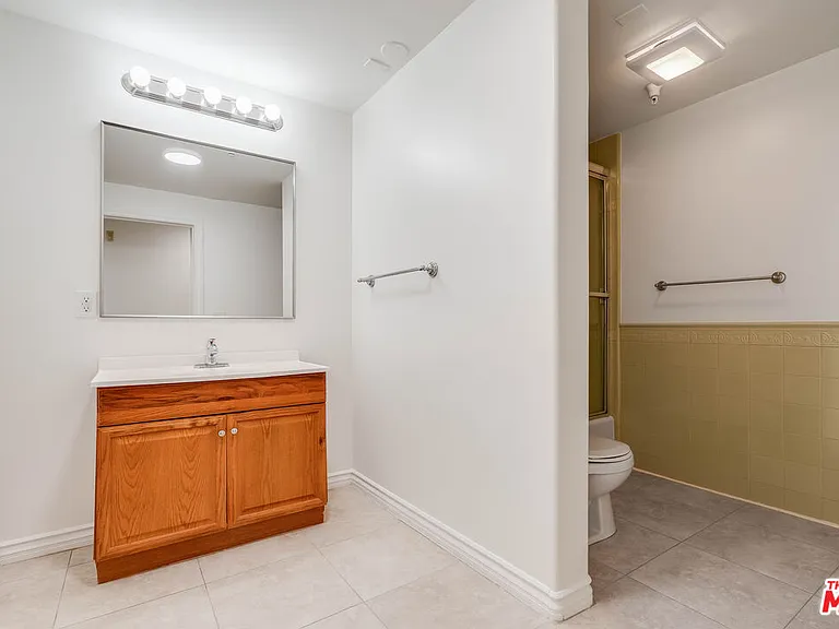 3328 Oakhurst Ave #207 — Photo 11