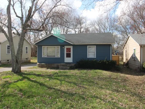 1529 Collegeview Dr, Bowling Green, KY 42101
