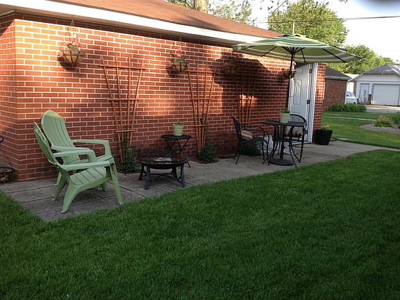 3rd image of 1813 Cypress St