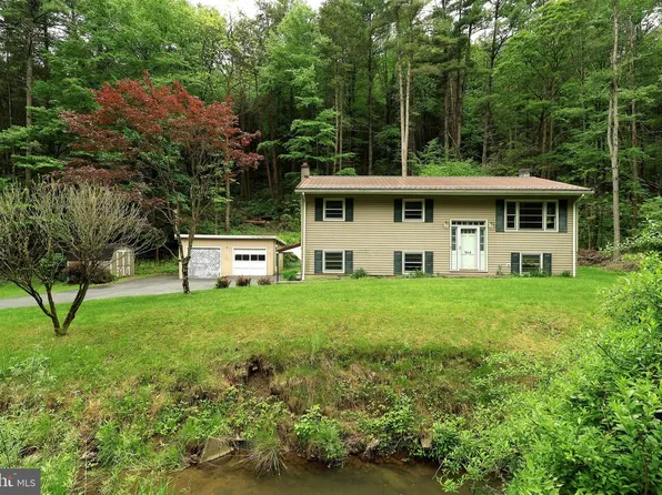 904 Moose Run Rd, Bellefonte, PA 16823