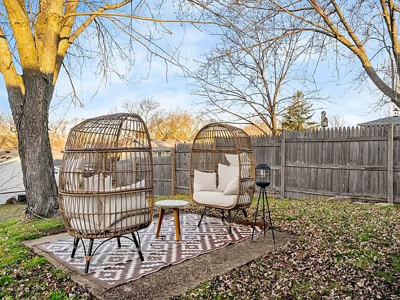 2nd image of 149 Galewood Dr #Id1237868p
