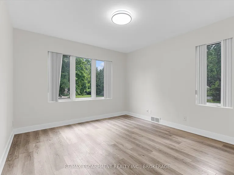 18 Bonavem Dr #1 — Photo 14
