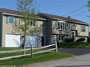 17 Orleans St, Lewiston, ME 04240