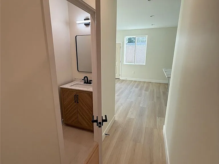 8603 Delco Ave — Photo 19