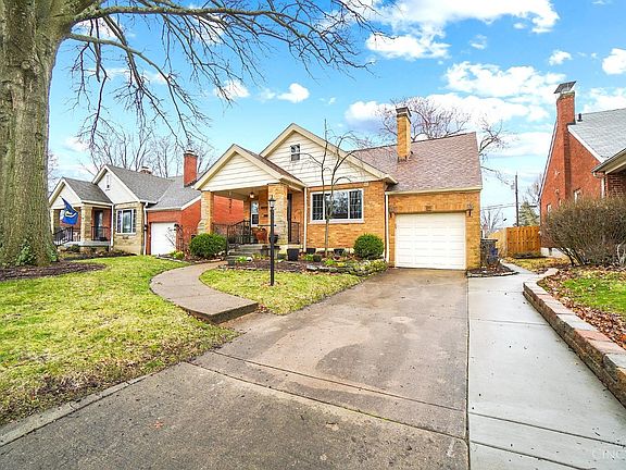 3rd image of 7249 Silver Crest Dr