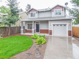 16888 E Burnside St, Portland, OR 97233