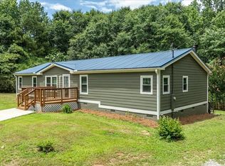 274 E Wright St, Winder, GA 30680