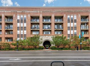 1350 W Fullerton Ave APT 511, Chicago, IL 60614
