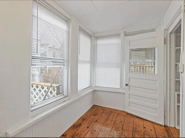 9 Wyatt St #9 — Photo 14