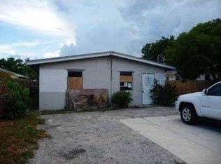 236 NE 15th Ter, Boca Raton, FL 33432