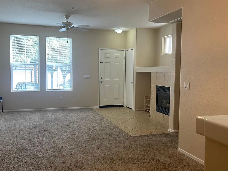 1431 Paseo Aurora — Photo 4