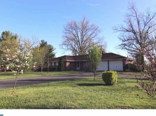 1355 Kumry Rd, Pennsburg, PA 18073
