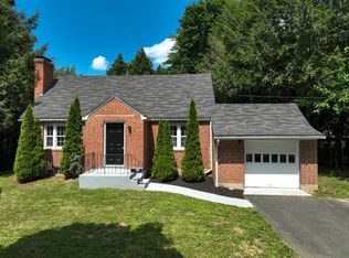 86 Gabb Road, Bloomfield, CT 06002