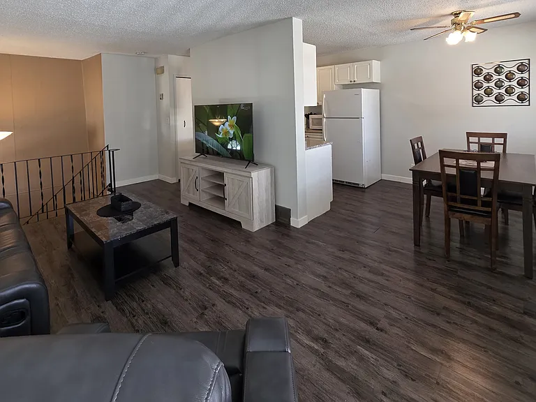 6330 58th Ave #1AI — Photo 1