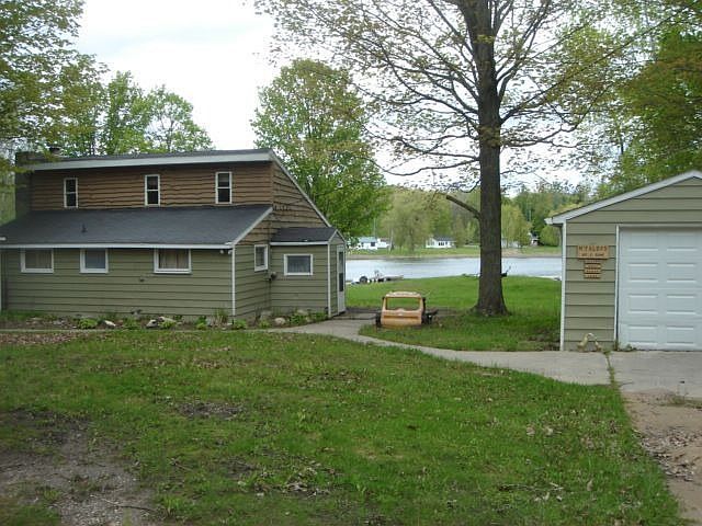 2nd image of 7248 Birch Rd