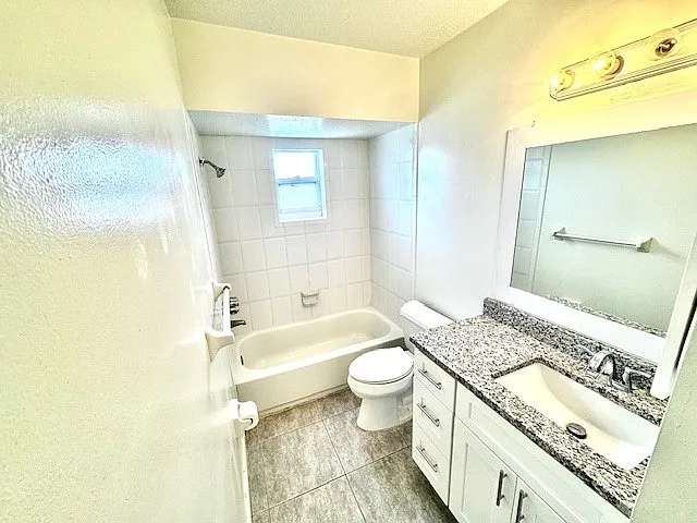 4750 40th Ave N #207 — Photo 4