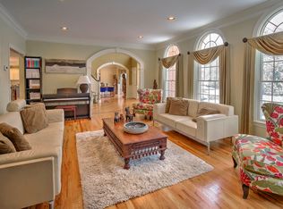 101 Canoe Brook Ln, Far Hills, NJ 07931