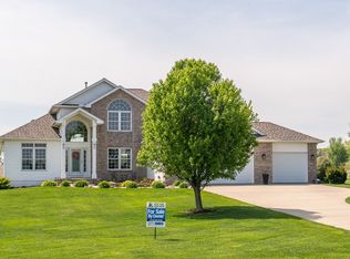 5501 W Mustang Rd, Cedar Rapids, IA 52411