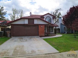 637 Twinleaf Dr, Bakersfield, CA 93308