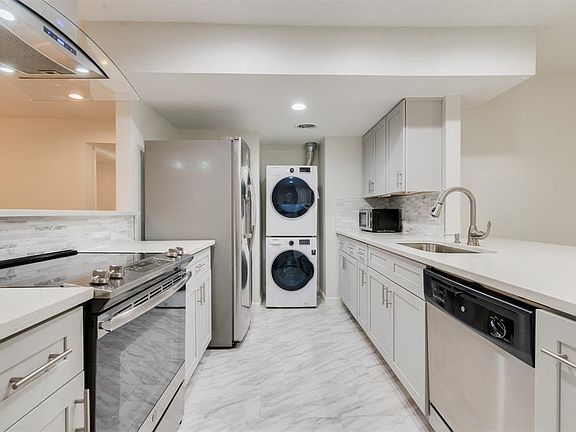 3rd image of 12633 Memorial Dr APT 183