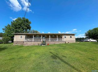 1400 Croft Ferry Rd E, Gadsden, AL 35903