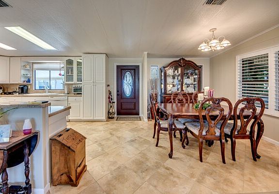 5th image of 19414 Deer Creek Ct #19